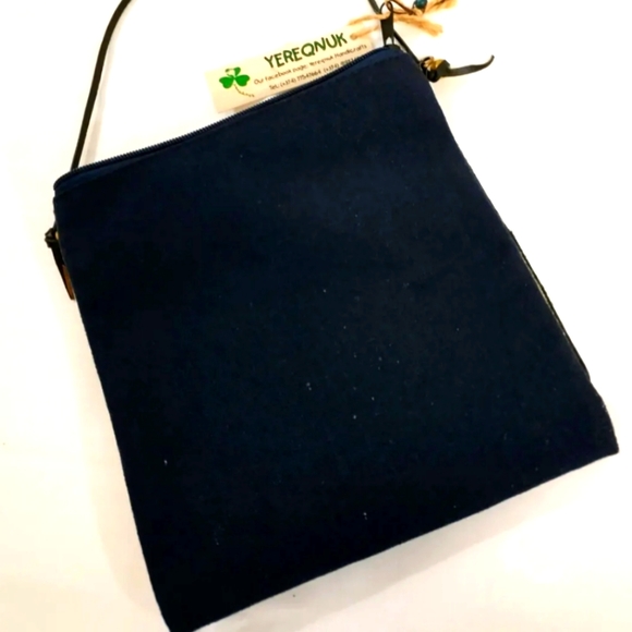 Yereqnuk Handicrafts Crossbody Bag Canvas Coated Zip Top - Picture 4 of 5
